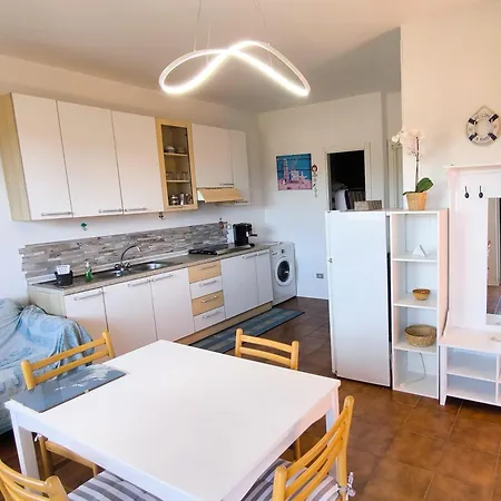 M195 - Marcelli, Trilocale A 2 Passi Dal Mare 아파트 마르첼리