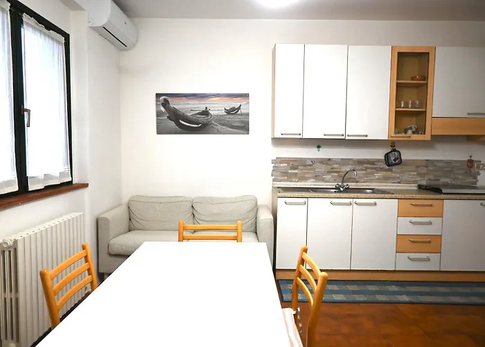 M195 - Marcelli, Trilocale A 2 Passi Dal Mare *